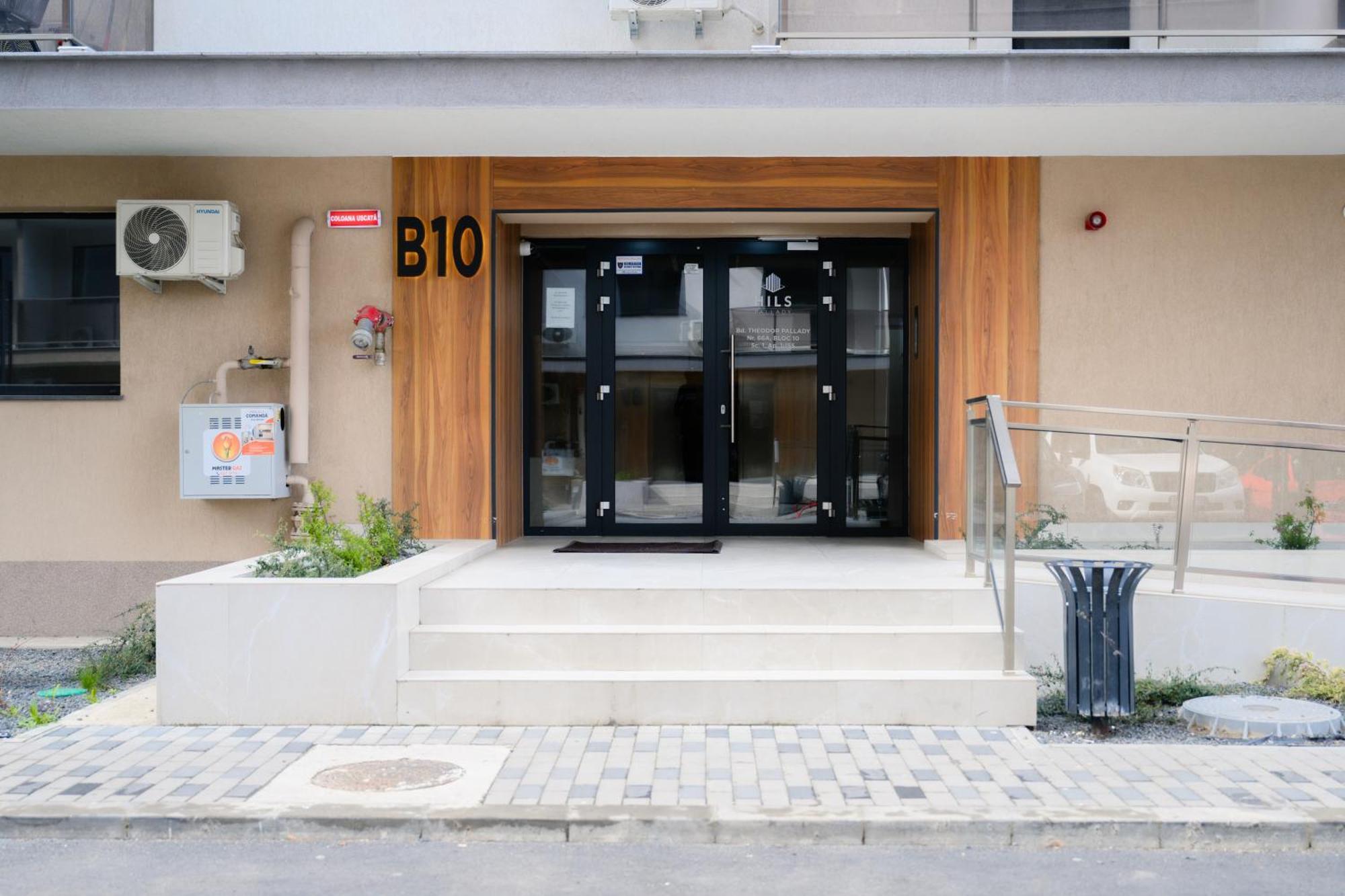 Charming Hideaway Inspired By El Profesor'S Intrigue Apartment Bucureşti Exterior foto